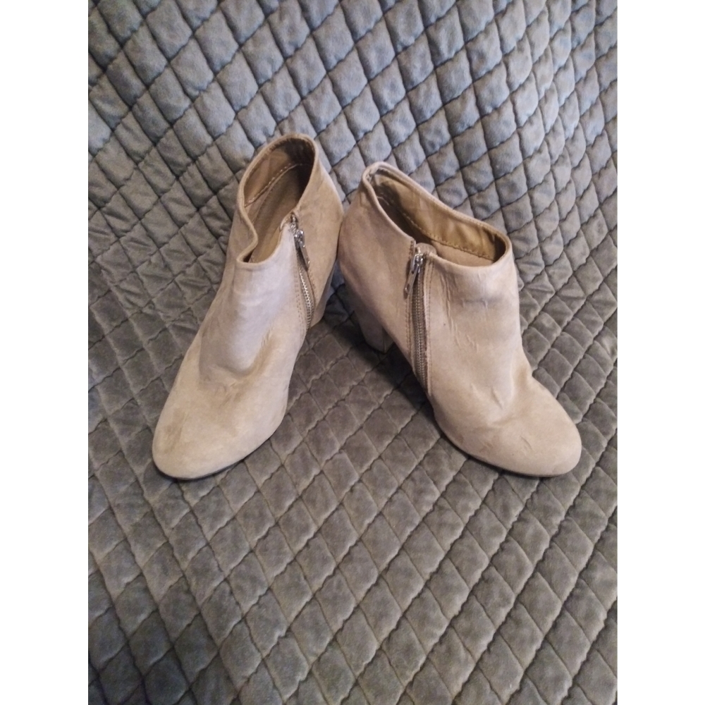 Mossimo Ankle Booties w/ Heel